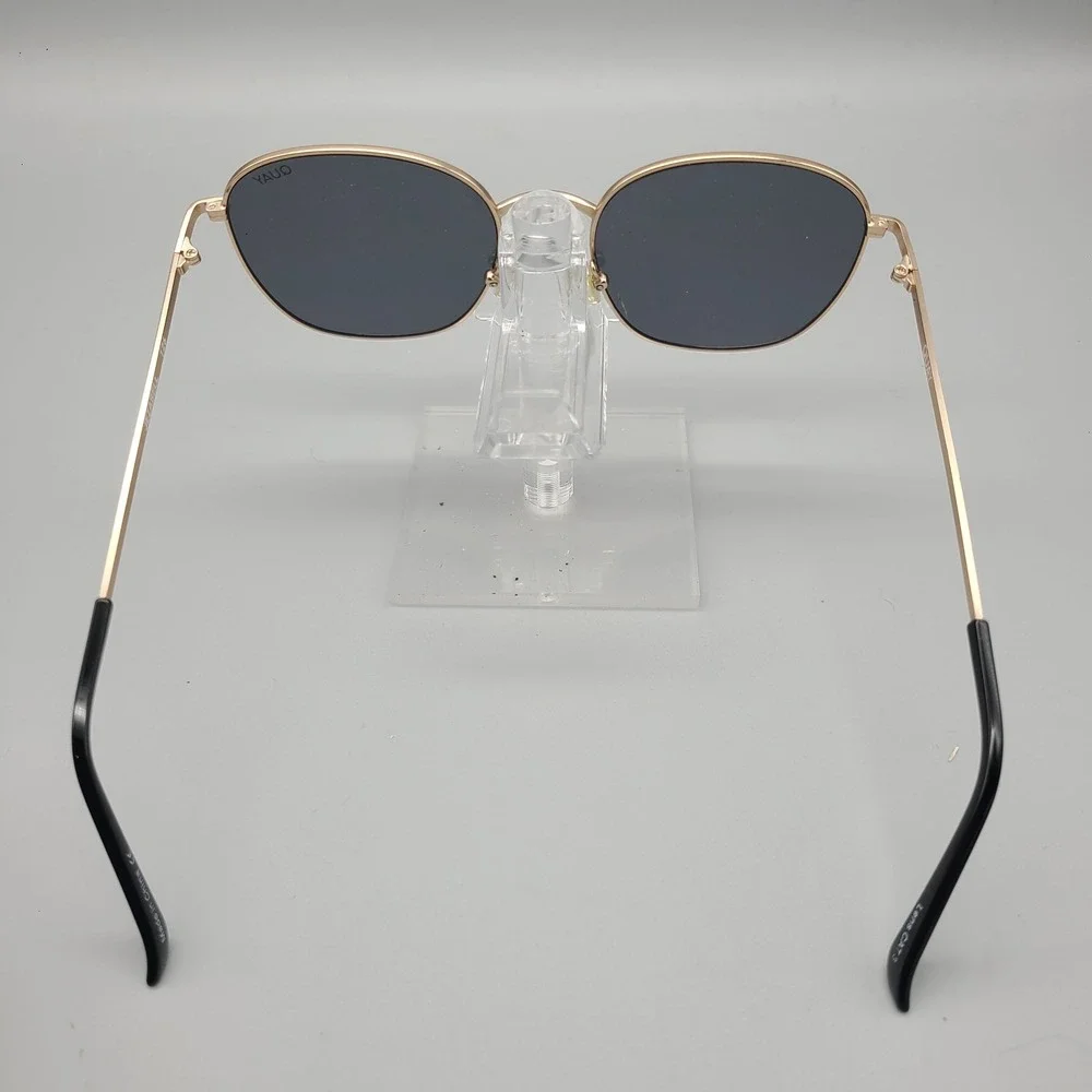 Quay Australia Jezabell Gold Black Round Oversized Sunglasses Lens Cat 3 126